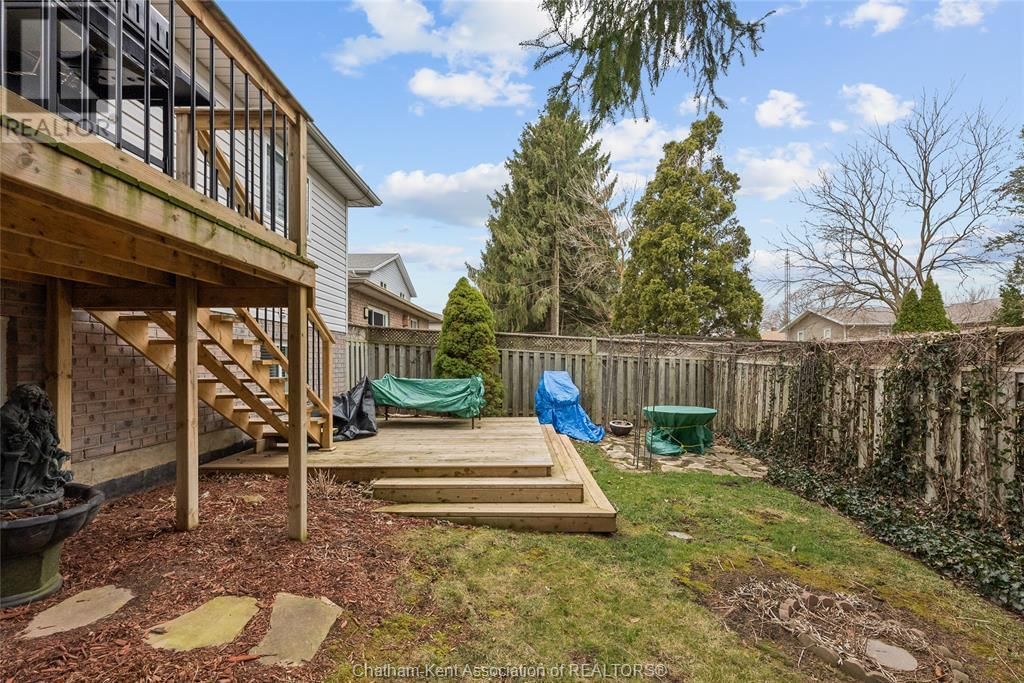 38 FIELDSTONE PLACE Image 44