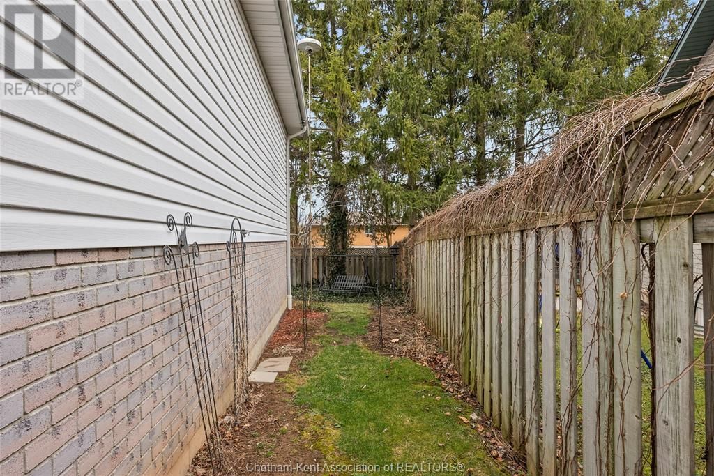 38 FIELDSTONE PLACE Image 48