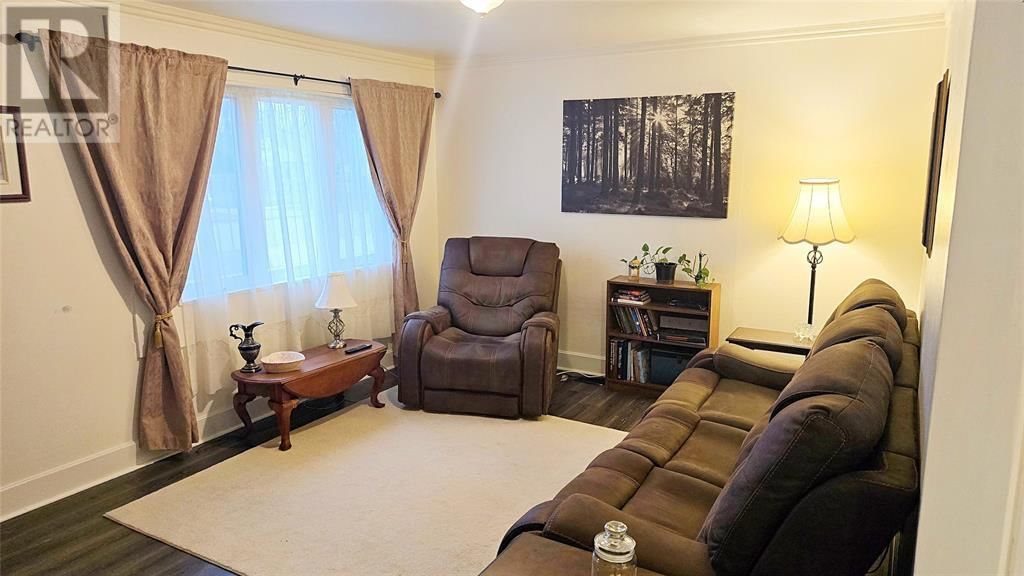 146 ANN STREET Image 5