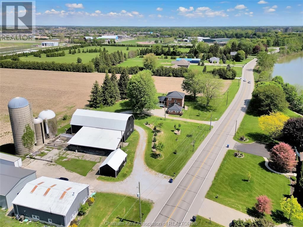 7931 GRANDE RIVER LINE Image 41