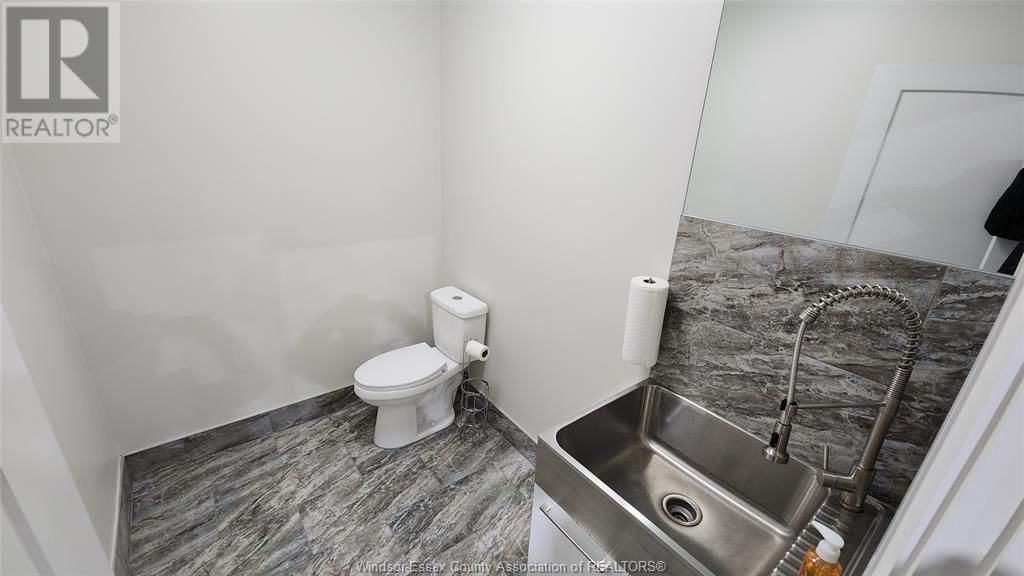 3 - 320 CROFT Image 7