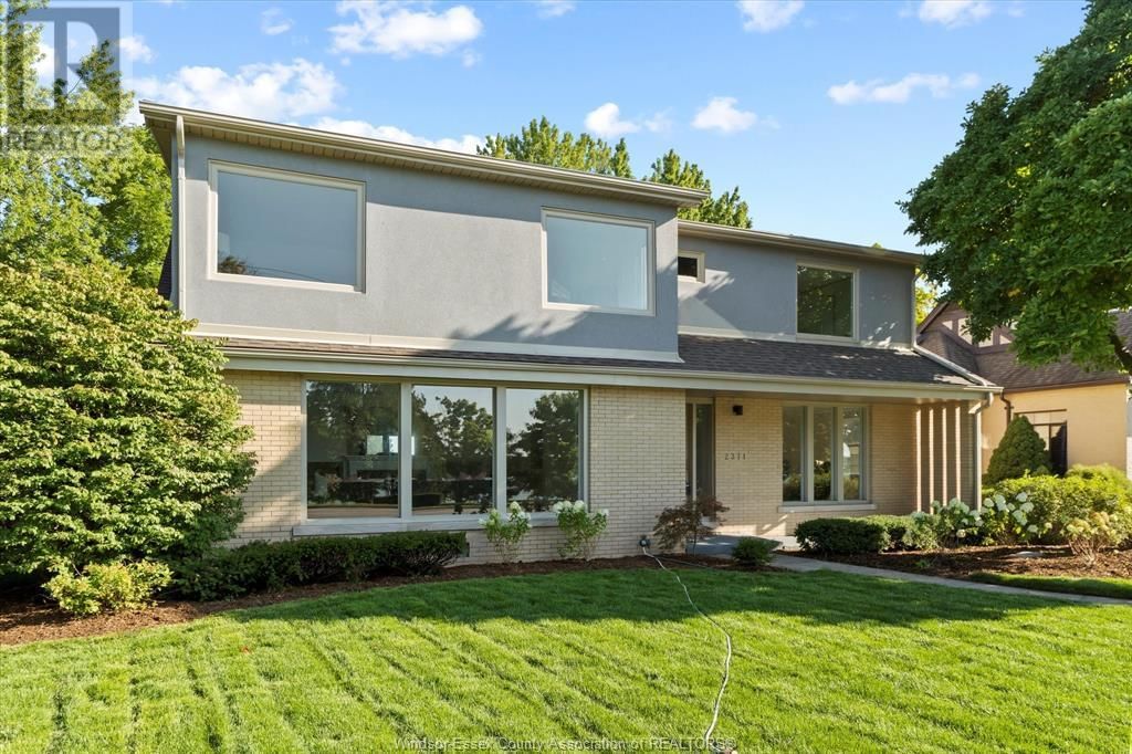 2371 RIVERSIDE DRIVE WEST Image 4