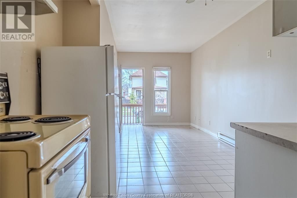491 ELM Image 17