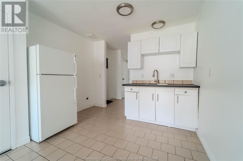 491 ELM Image 2