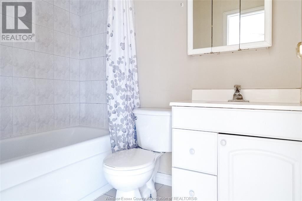 491 ELM Image 21