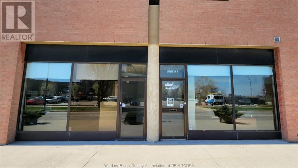 104 - 515 RIVERSIDE DRIVE WEST Image 13