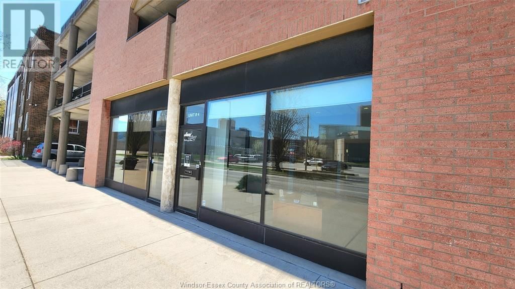 104 - 515 RIVERSIDE DRIVE WEST Image 14