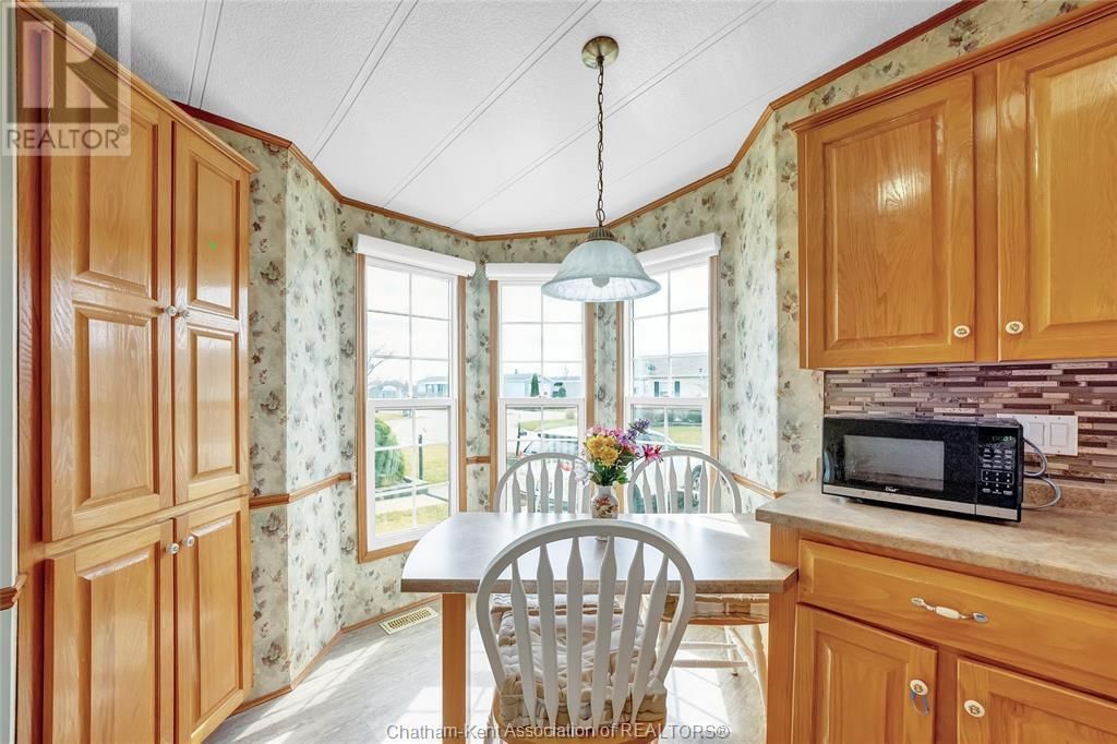111 DUNKIRK DRIVE Image 13