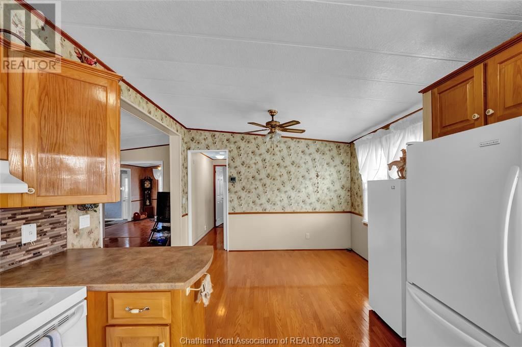 111 DUNKIRK DRIVE Image 14