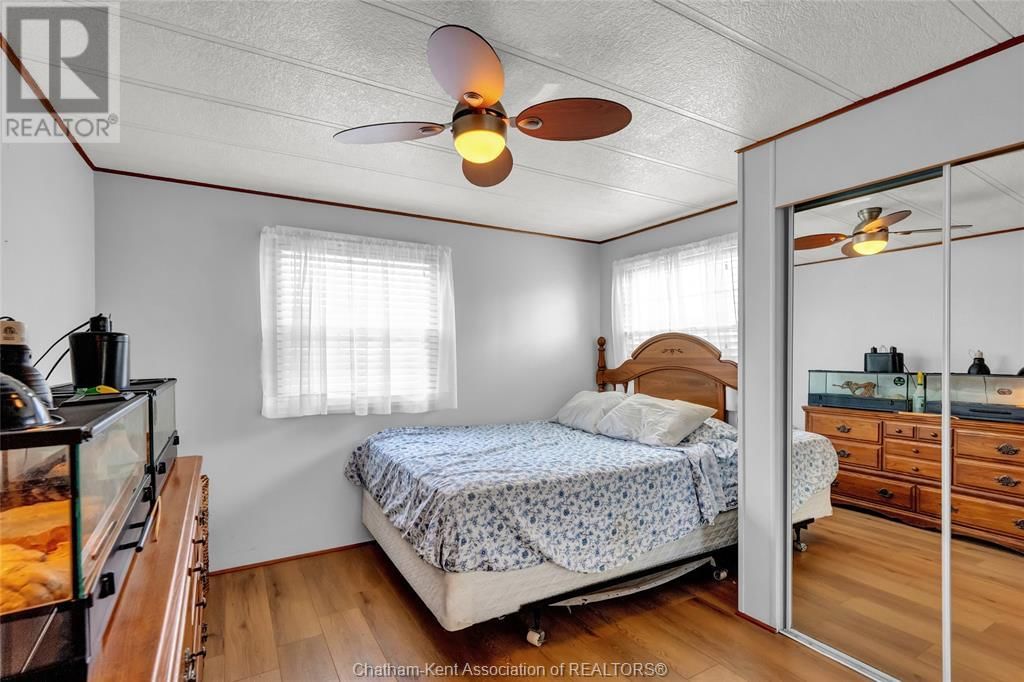 111 DUNKIRK DRIVE Image 22