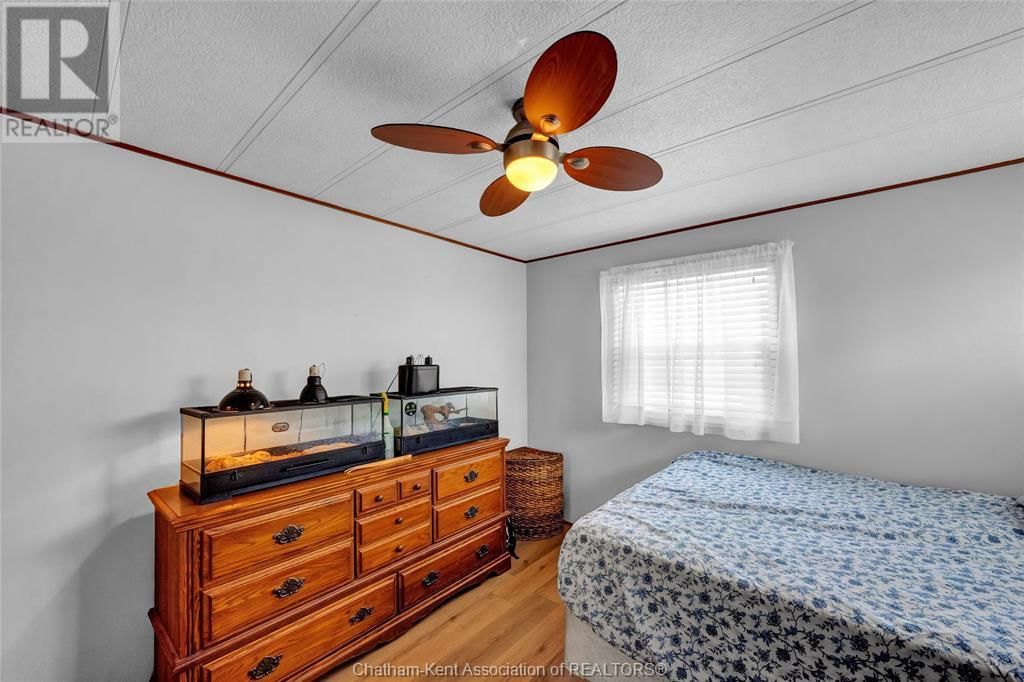 111 DUNKIRK DRIVE Image 24