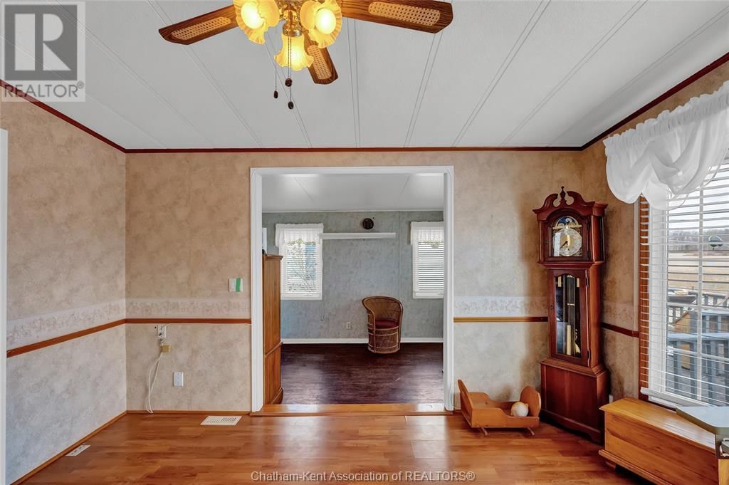 111 DUNKIRK DRIVE Image 29