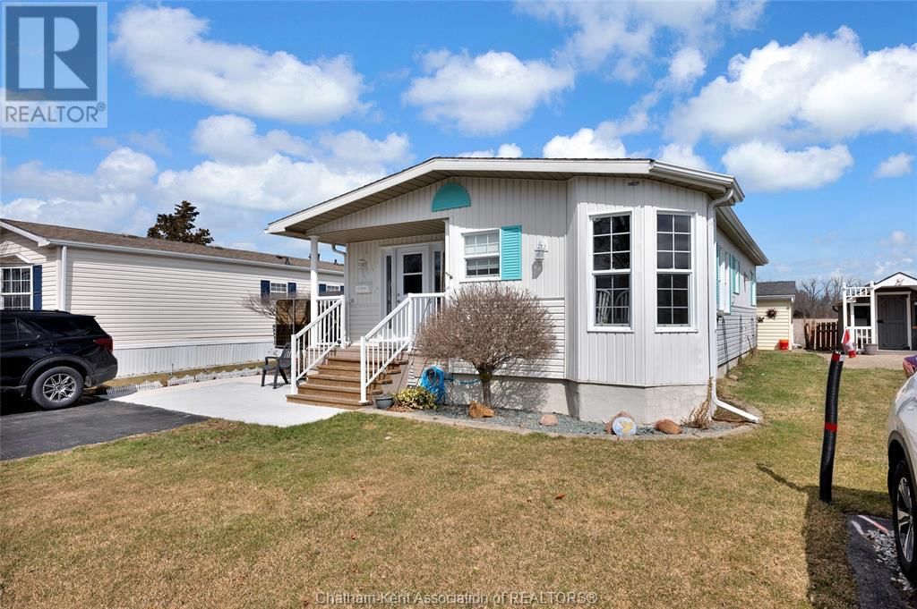 111 DUNKIRK DRIVE Image 4