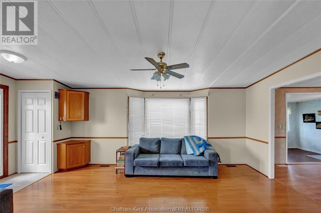 111 DUNKIRK DRIVE Image 8