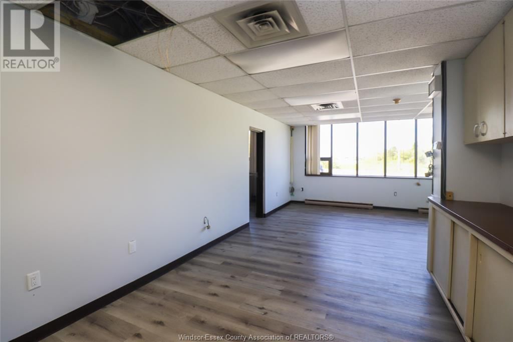 2130 SOUTH PACIFIC AVENUE Image 8