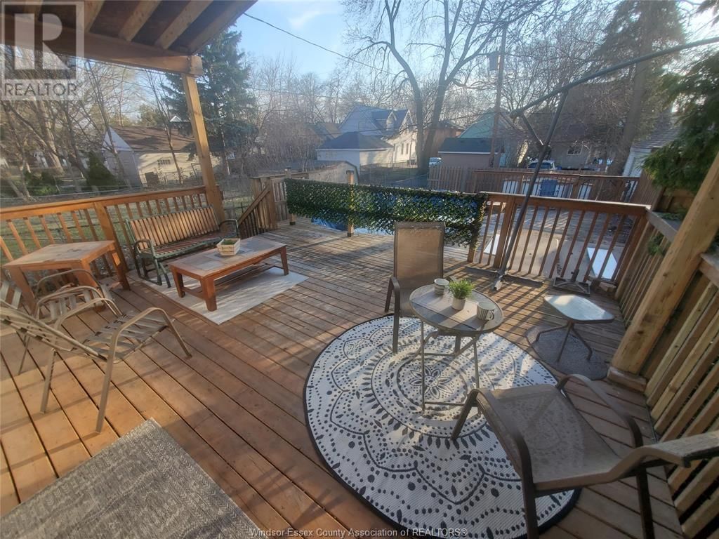 161 CAMERON AVENUE Image 14