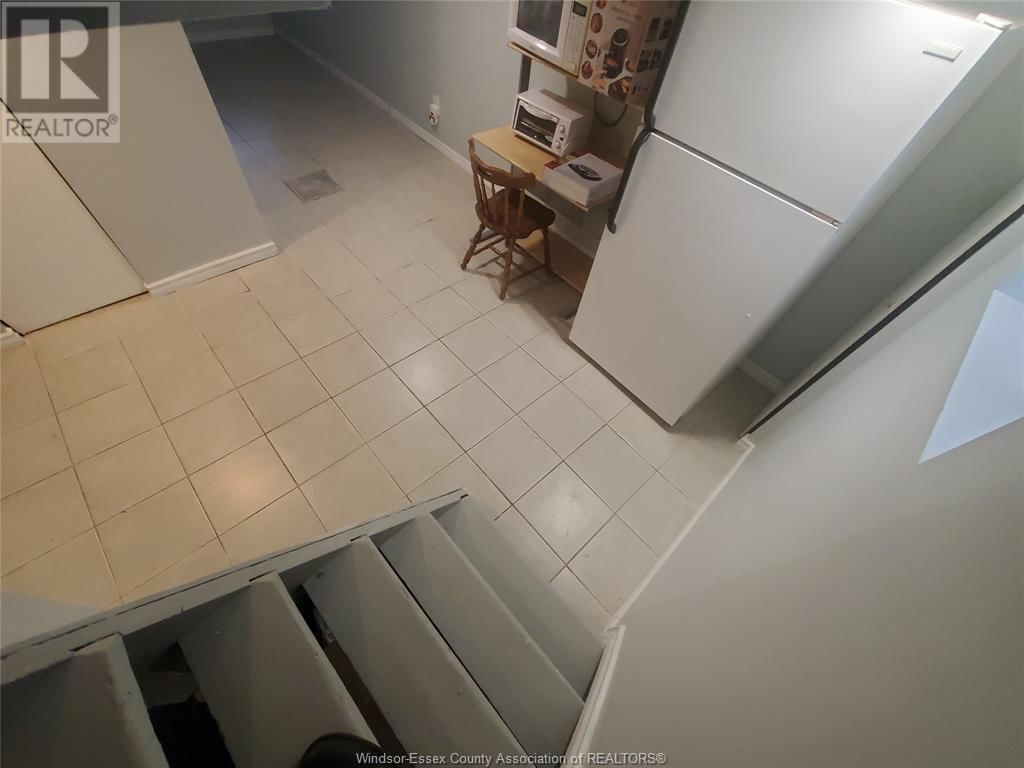 161 CAMERON AVENUE Image 31