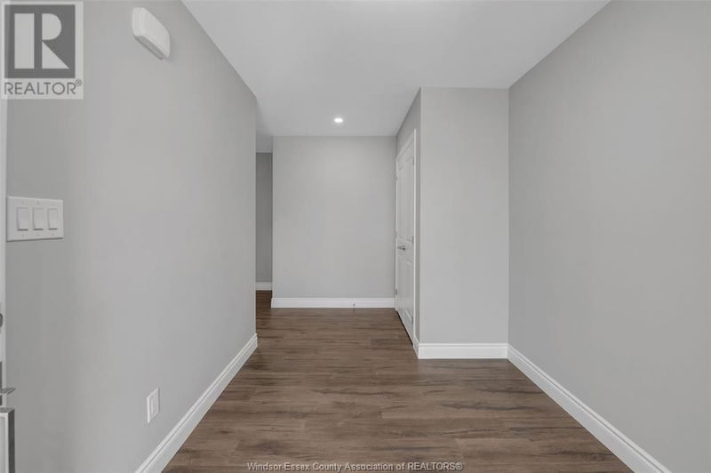 Room1