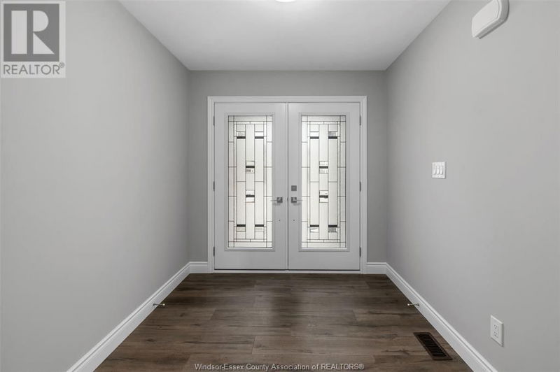Room2