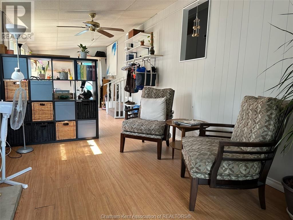 104 ESSEX COURT Image 14