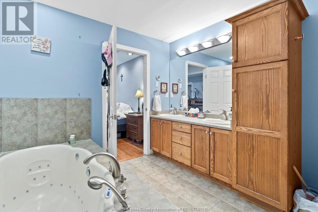 2220 PARTINGTON AVENUE Image 25