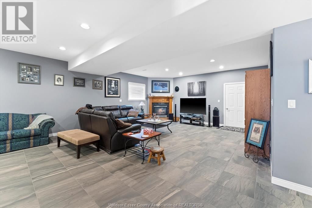 2220 PARTINGTON AVENUE Image 26