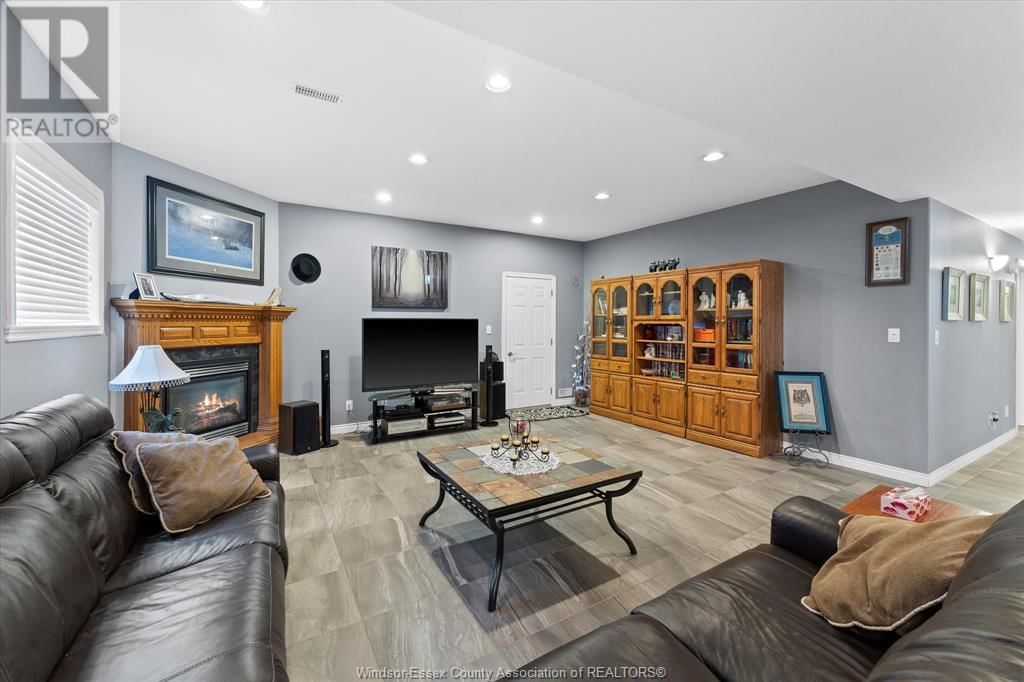 2220 PARTINGTON AVENUE Image 29