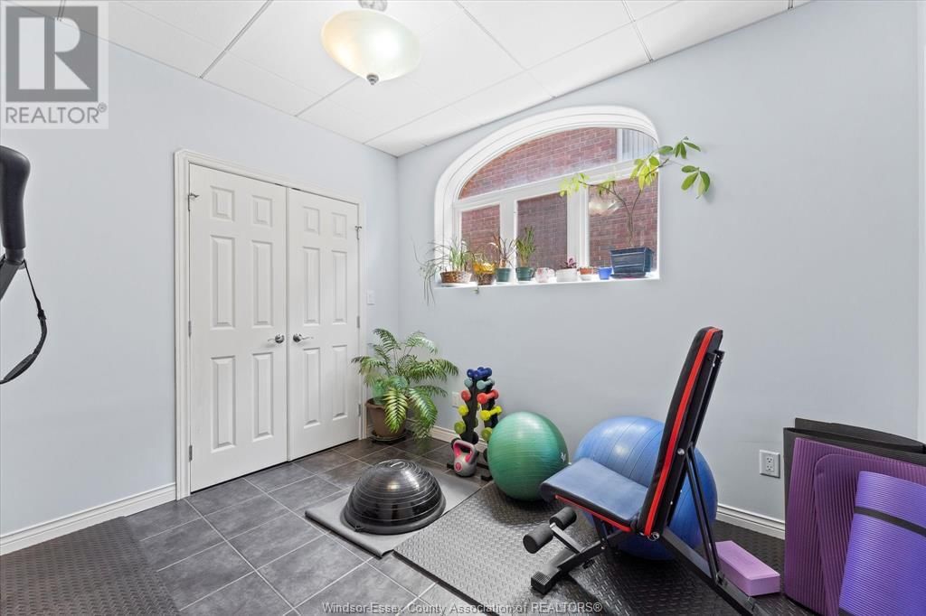 2220 PARTINGTON AVENUE Image 35