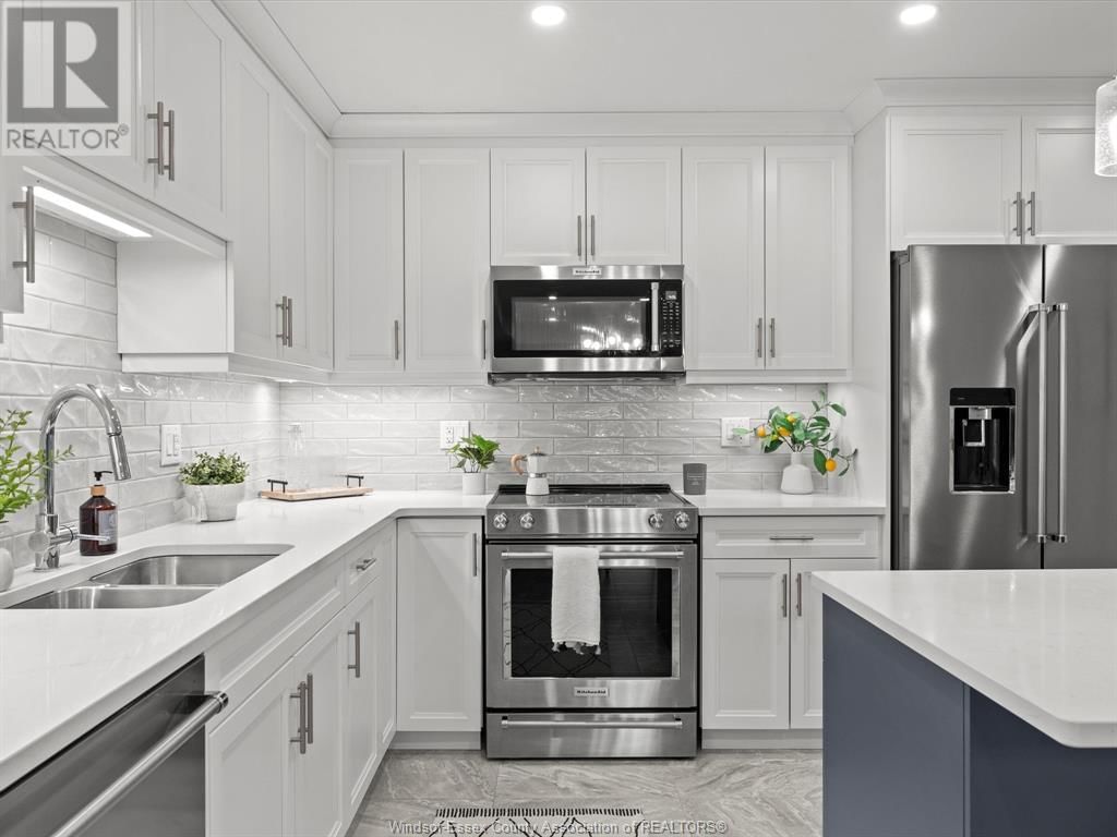 251 MUNGER AVE E Image 14