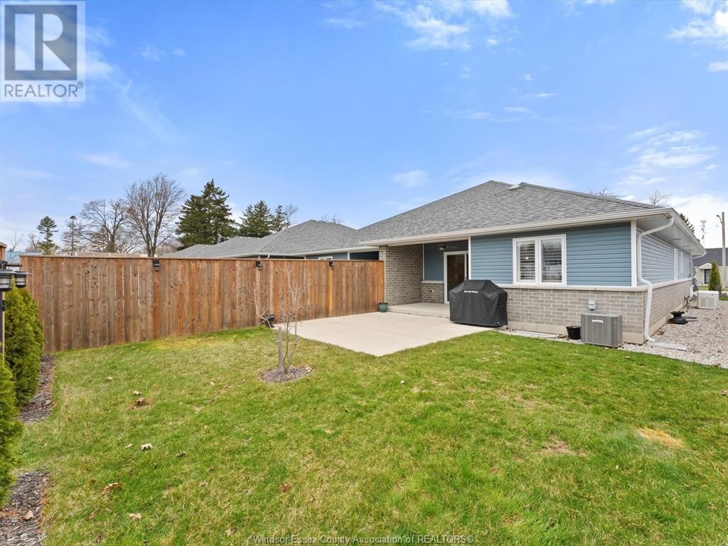 251 MUNGER AVE E Image 33