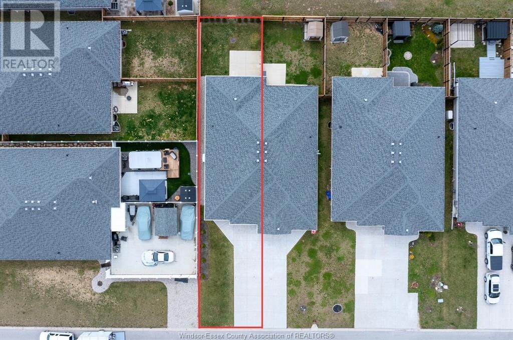 251 MUNGER AVE E Image 37