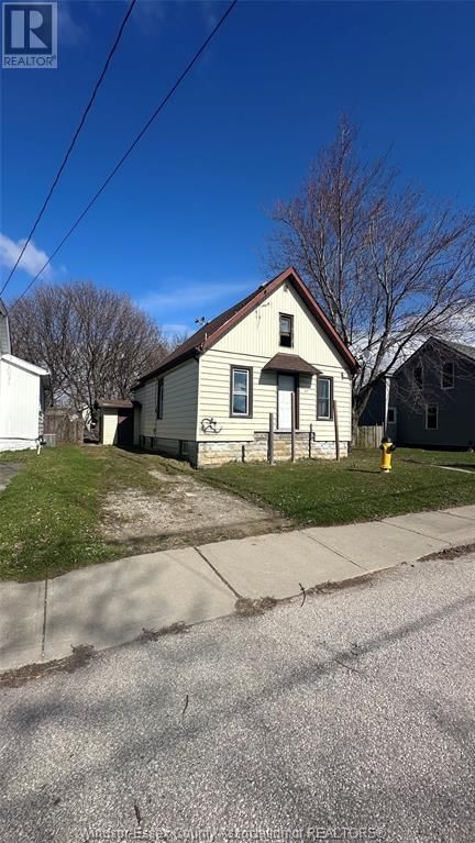 135 EDGAR STREET Image 4