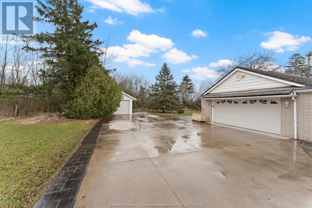 9929 9TH CONCESSION ROAD Image 32