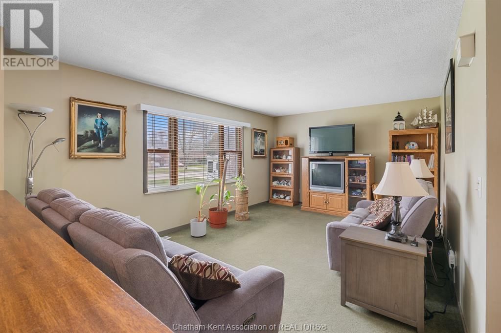 13471 JANE STREET Image 5