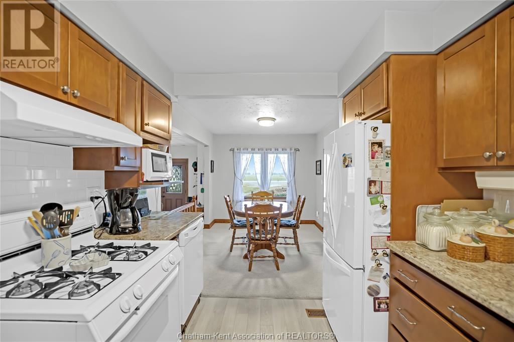 29883 WEST BOTHWELL ROAD Image 14
