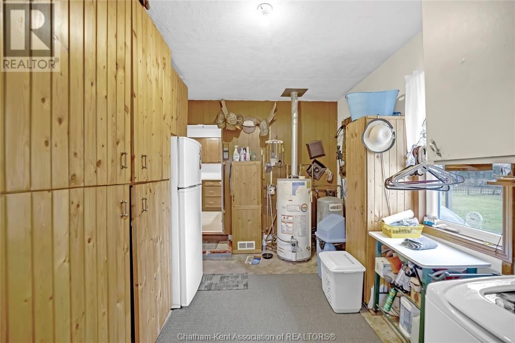 29883 WEST BOTHWELL ROAD Image 16