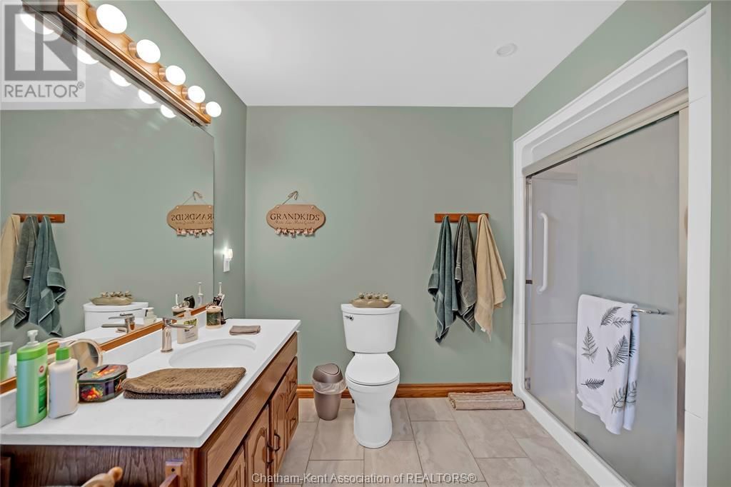 29883 WEST BOTHWELL ROAD Image 24