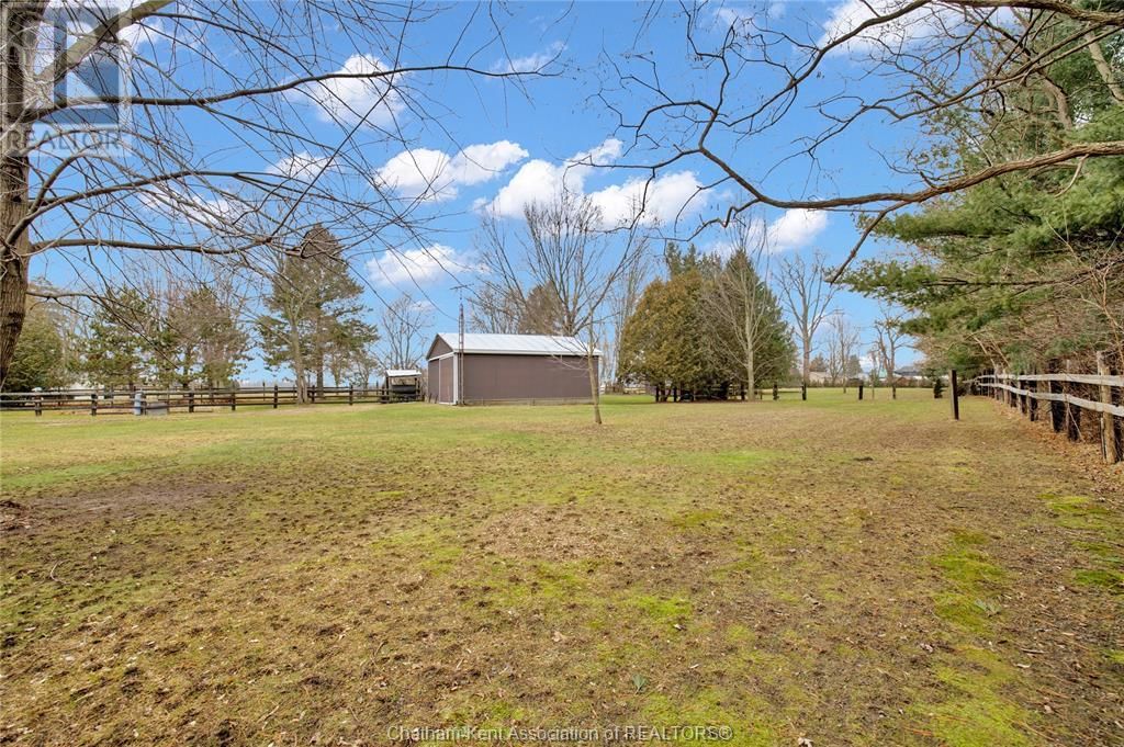 29883 WEST BOTHWELL ROAD Image 32
