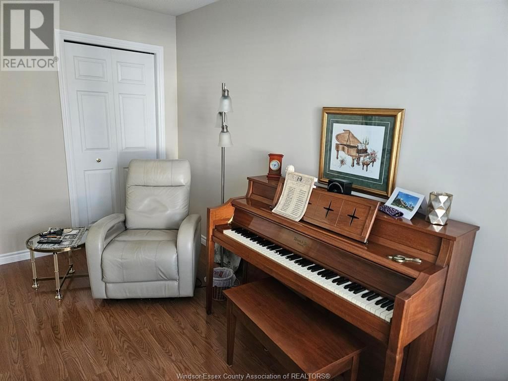 1929 KIRKLAND AVENUE Image 16