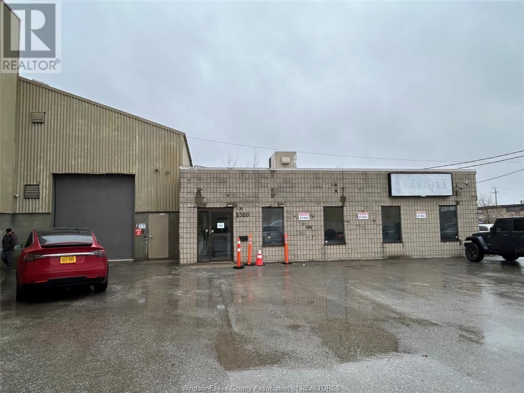 2520 CENTRAL AVENUE Image 1