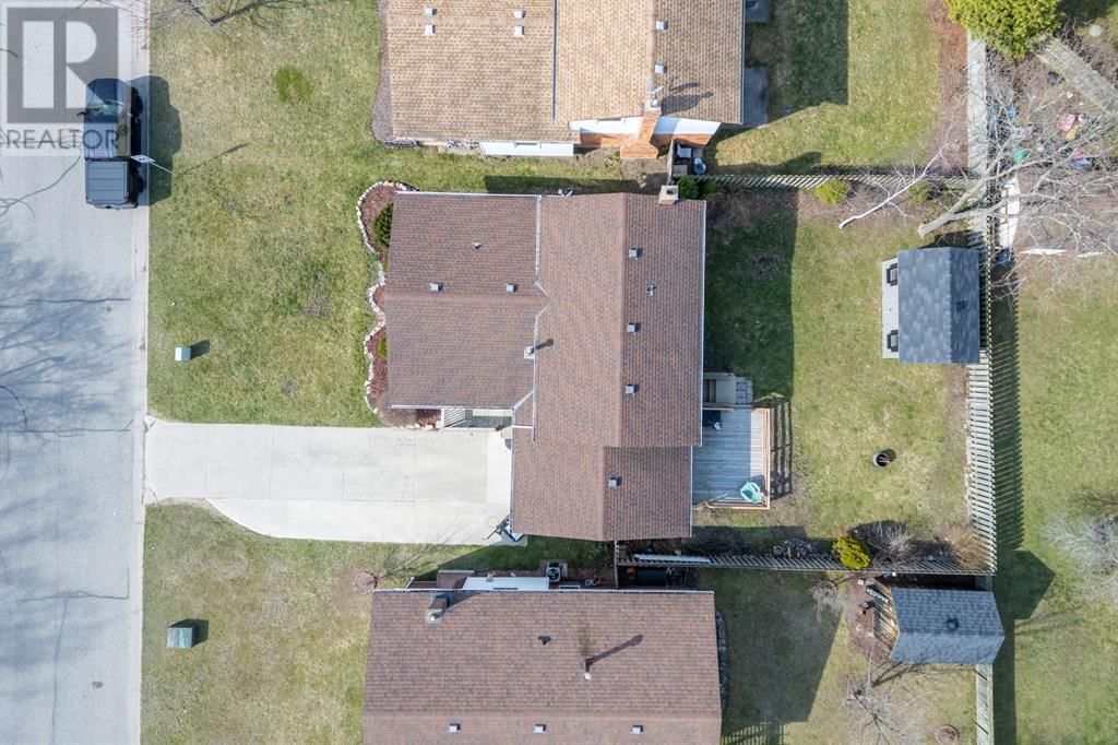 1254 ERROL ROAD EAST Image 13