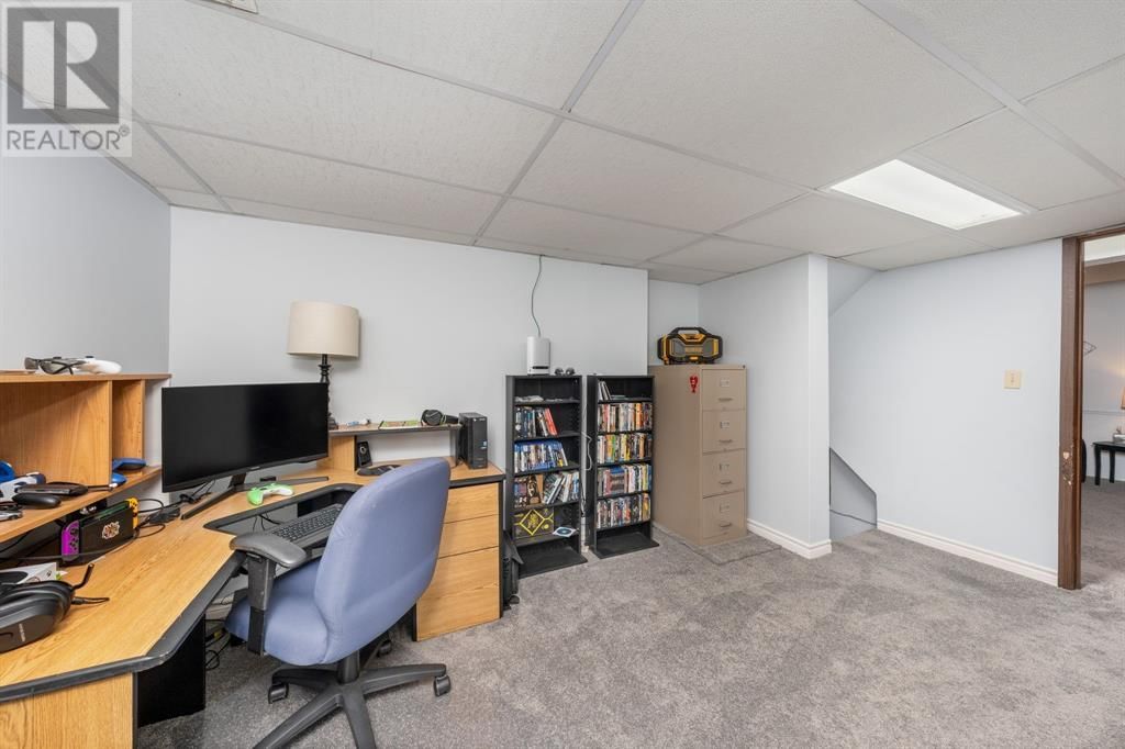 1254 ERROL ROAD EAST Image 34