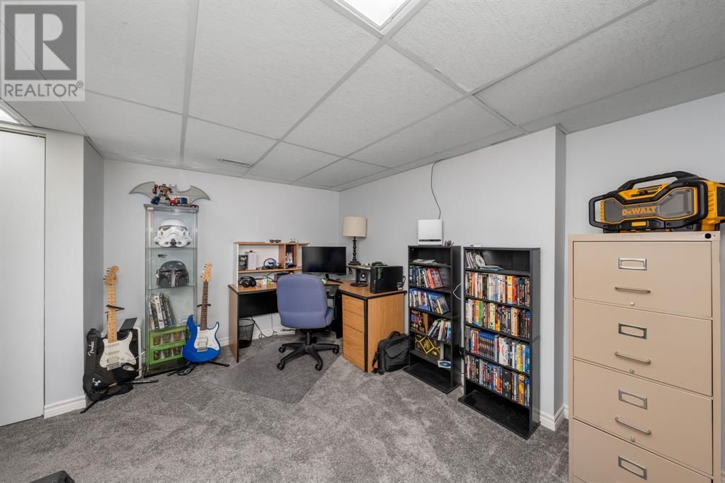 1254 ERROL ROAD EAST Image 36