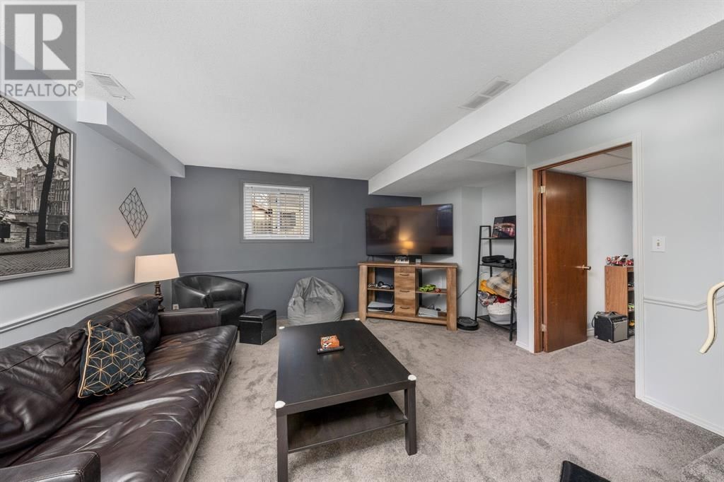 1254 ERROL ROAD EAST Image 39