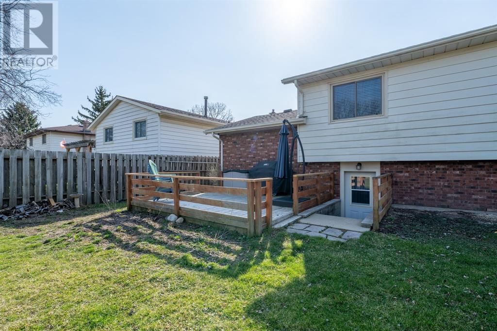 1254 ERROL ROAD EAST Image 6