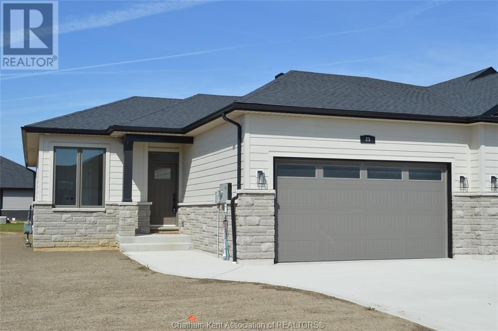 25 DUSKRIDGE ROAD Image 1