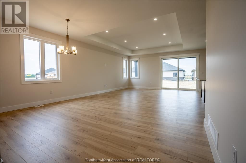25 DUSKRIDGE ROAD Image 13