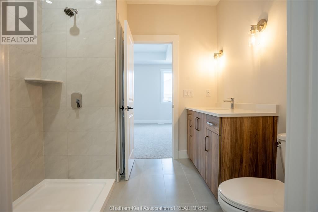25 DUSKRIDGE ROAD Image 18