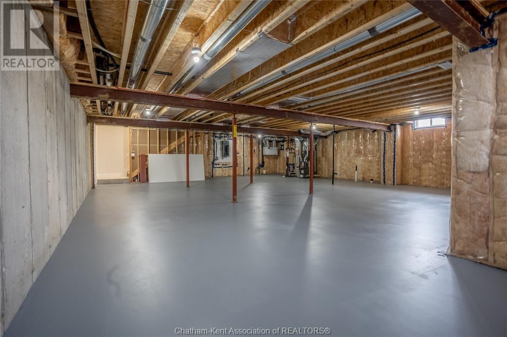 25 DUSKRIDGE ROAD Image 33