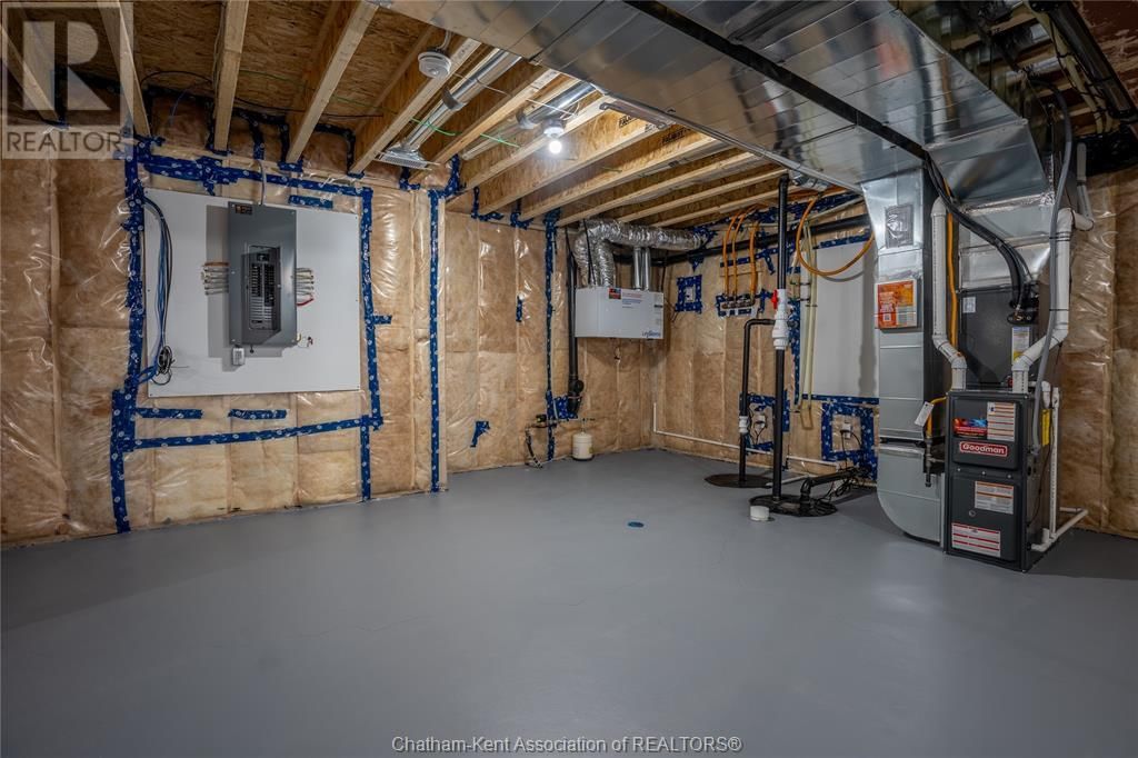 25 DUSKRIDGE ROAD Image 34